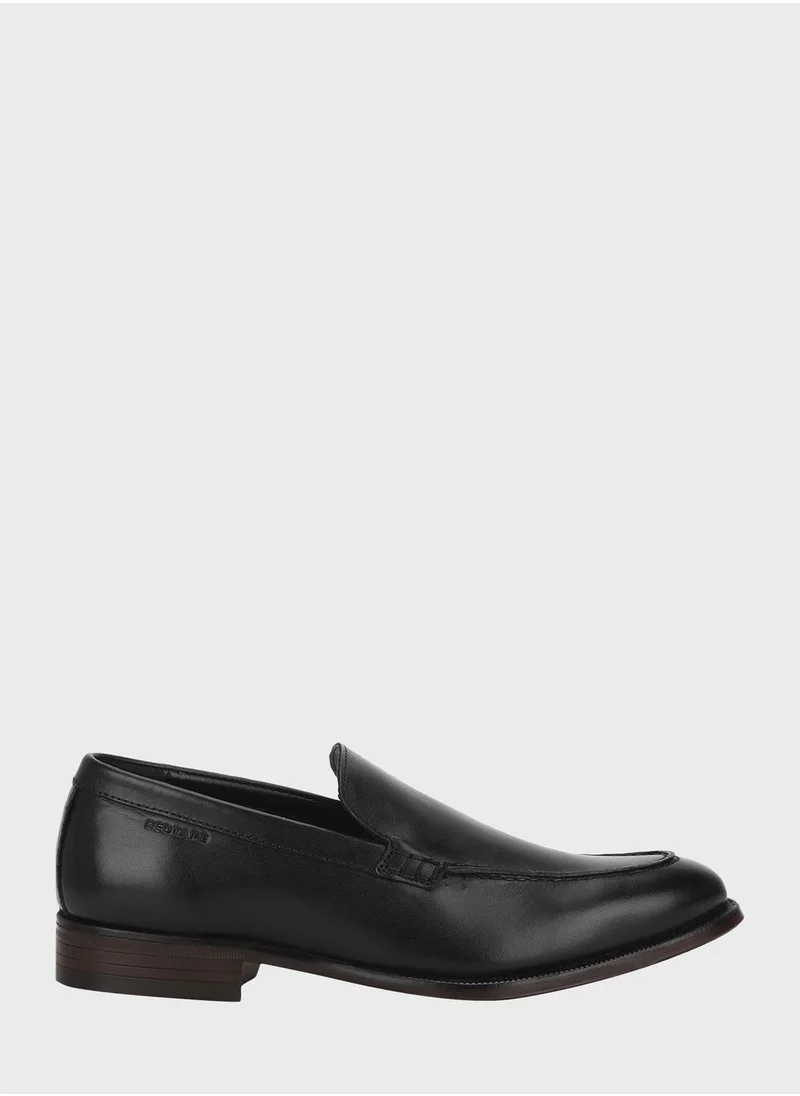 Red Tape Casual Moccasins