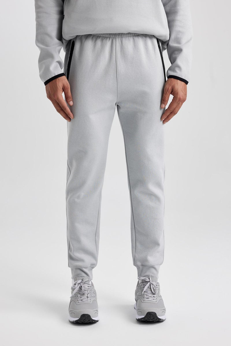 DeFacto Man DeFactoFit Standard Fit Flexible Leg Jogger  - Image 4