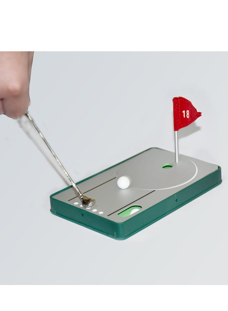 Vitacelli Mini Golf Set  - Image 3