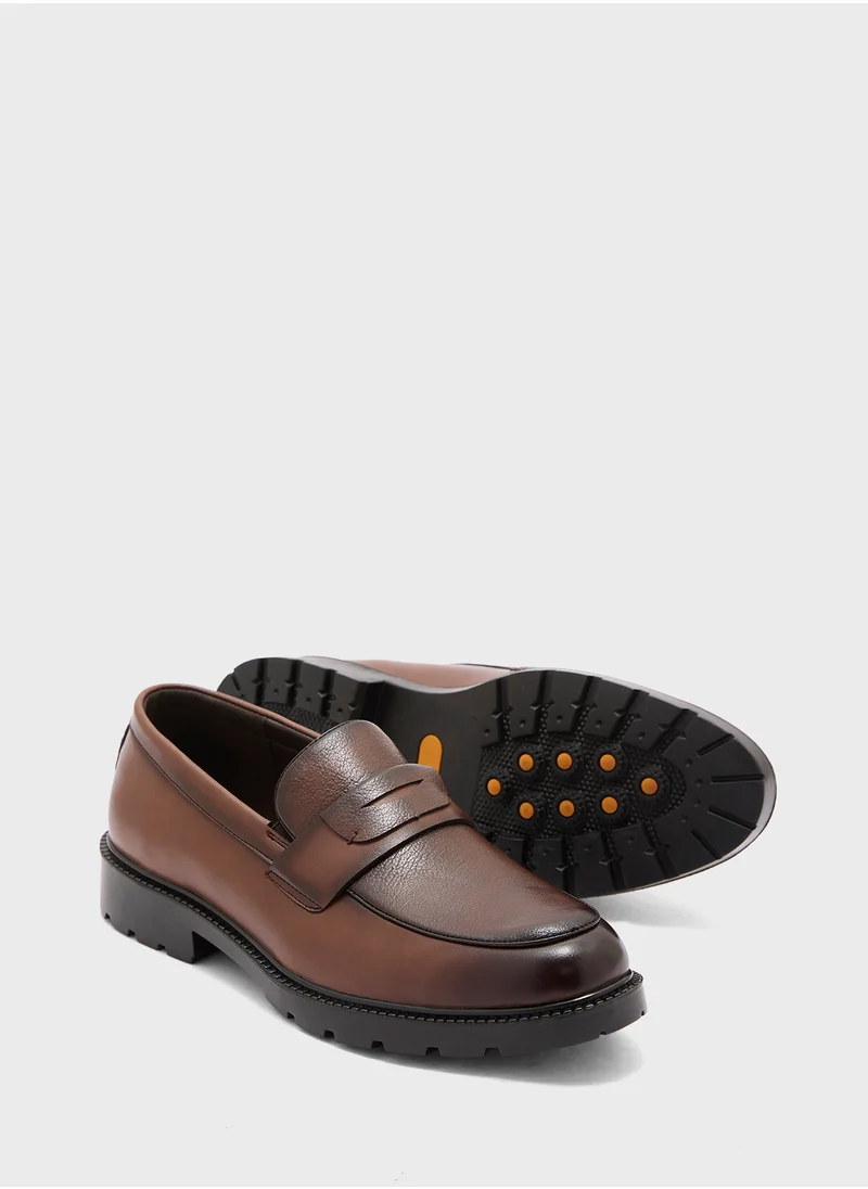 Robert Wood Texture Detail Formal Slip Ons