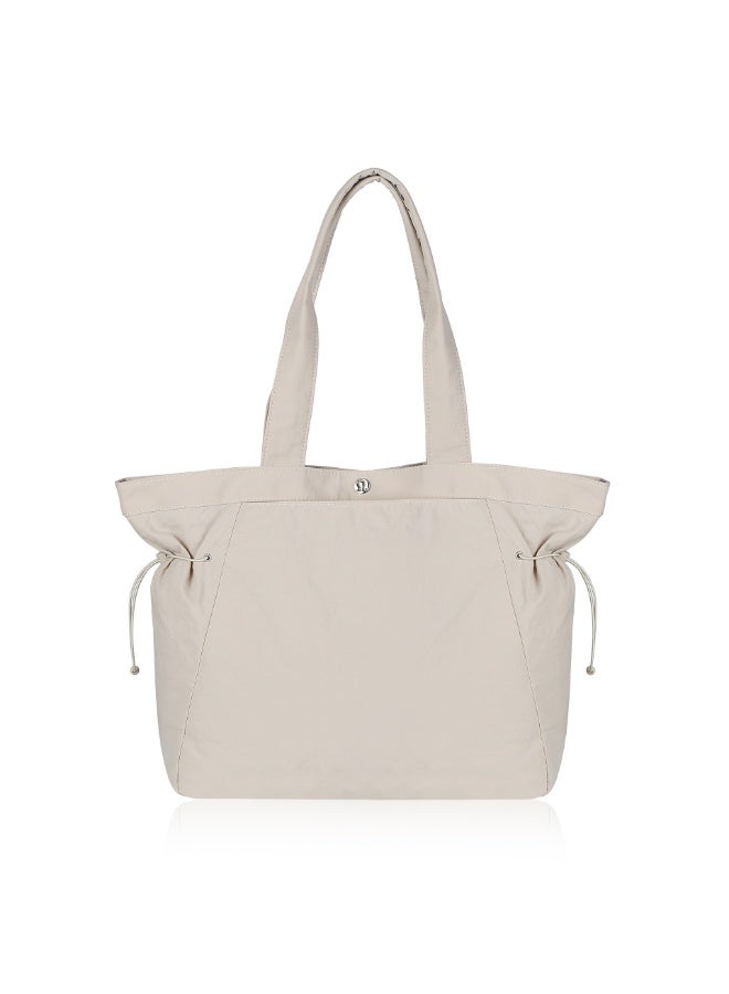 لولوليمون حقيبة رياضية من لولوليمون للنساء، مناسبة للرياضة واللياقة البدنية والسفر - Image 4