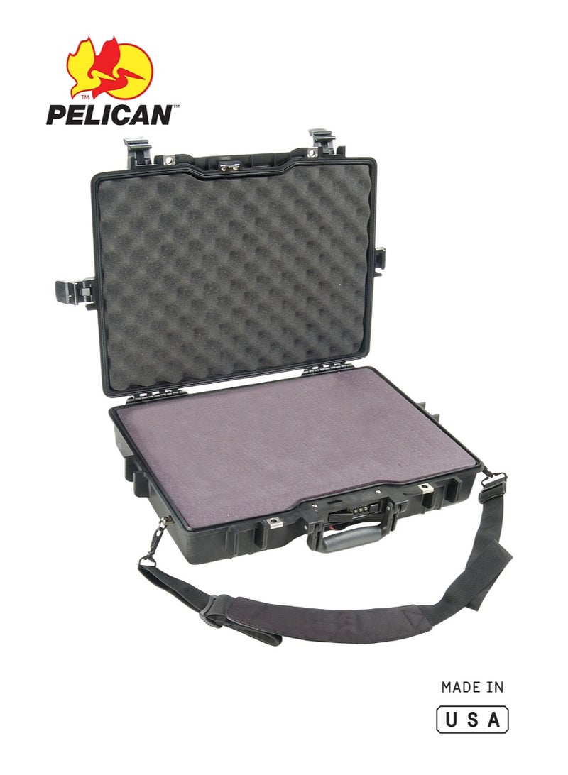 بيلكان حقيبة حماية Pelican 1495 للابتوب مع إسفنج، أسود، حقيبة صلبة مقاومة للماء بتصنيف IP67 - Image 1