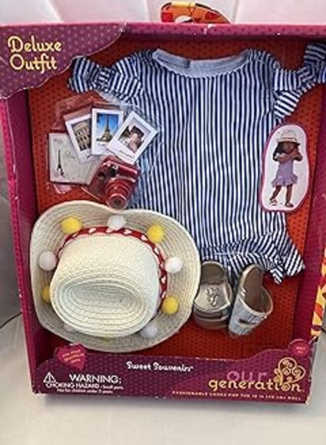 Our Generation Deluxe Tourist Outfit