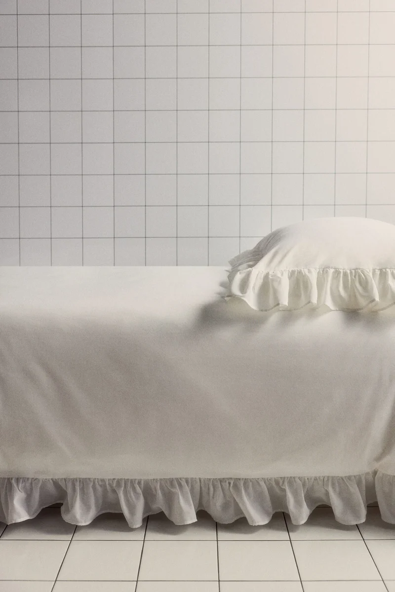 اتش اند ام طقم غطاء لحاف مفرد مكشكش