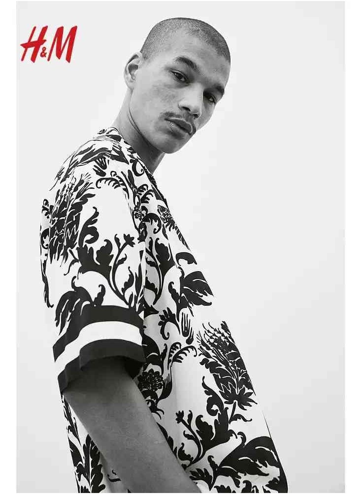 H and M - HM Autumn New Casual Loose Short Sleeved Shirt - Image 1