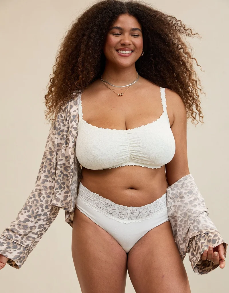 Aerie Show Off Rosey Lace Padded Plunge Bralette