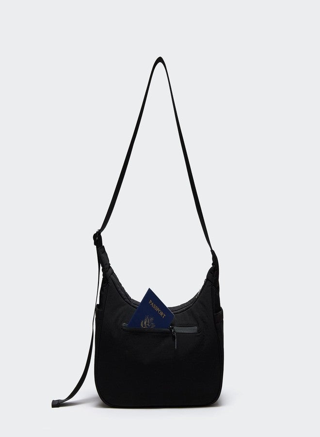 Pander حقيبة كتف باندر نايلون هلالية، متوسطة الحجم، بحزام قابل للتعديل. (أسود) - Image 4