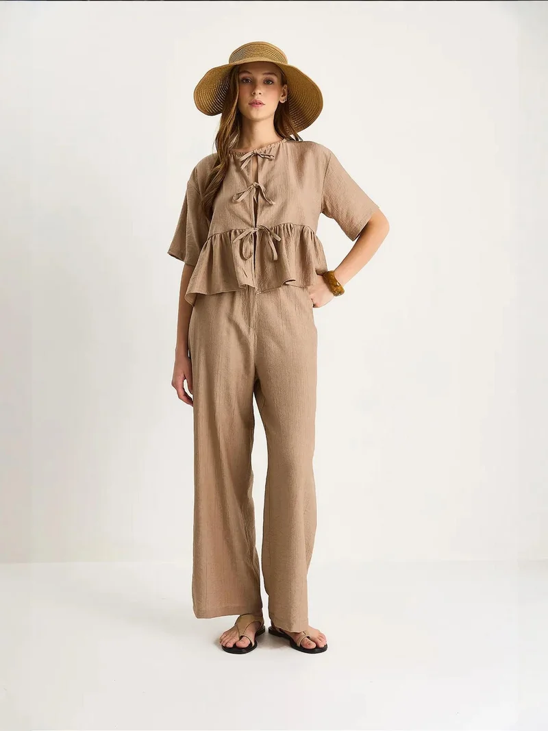 Bianco Lucci LUCCI Textured Two-Piece Coord Set with Ruffle Detail