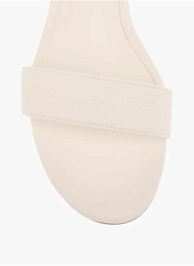 سيليست Women's Textured Sandals with Block Heels and Buckle Closure