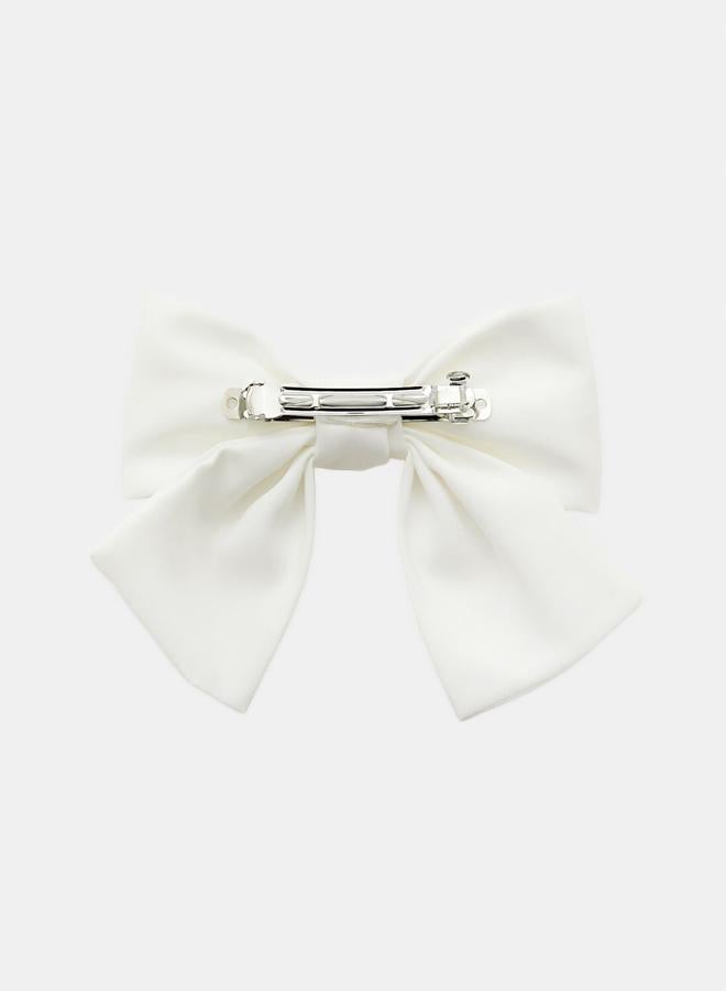 FOREVER 21 Bow Hair Barrette  - Image 2
