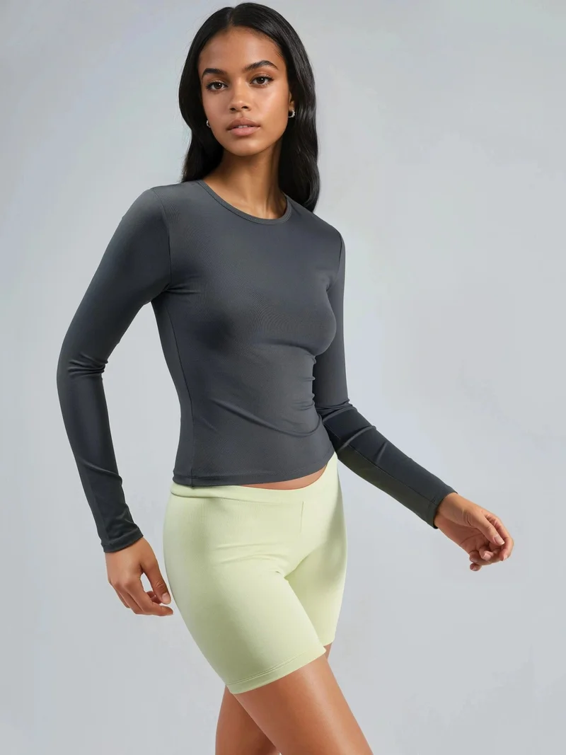 Busem BUSEM Slim Fit Crew Neck Long Sleeve Blouse