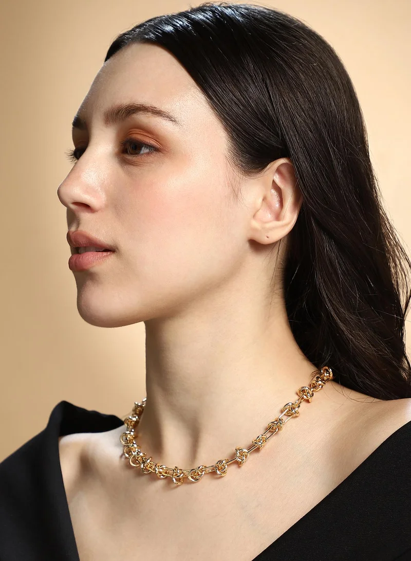 Sohi  Women The Knot-Link Chain Necklace | California  Colour | One-Size | Metallic Alloy Material | Lobster Clasp Closure | Necklace For Casual & Evening Wear for Women | Best Price UAE