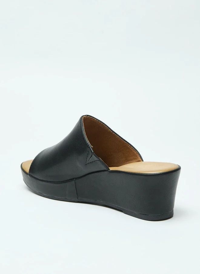 فلورا بيلا من شو إكسبرس صنادل سلايد بكعب ويدج بتفاصيل شعار