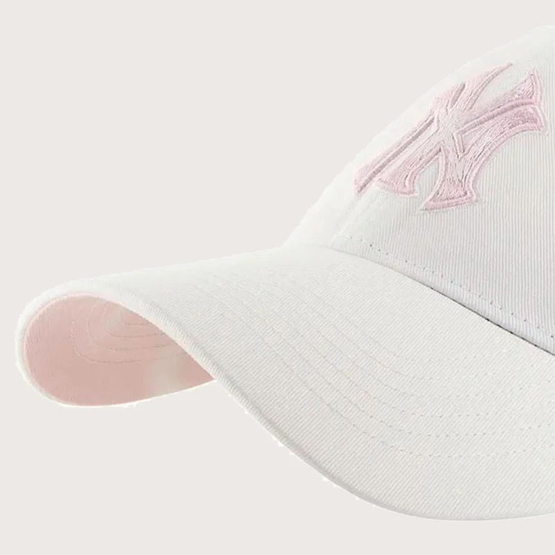 47 MLB New York Yankees In The Clouds MVP Cap - Men
