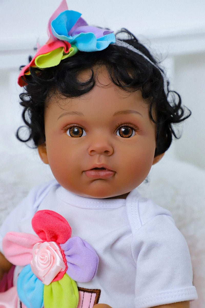 SCOM Realistic Reborn Baby Doll  20 Inch Real Life Black Doll Girl Lifelike African American Baby with Full Body Vinyl Weighted Newborn Brown Hispanic Dolls for Ages 3 4 5 6  Gift - Image 3