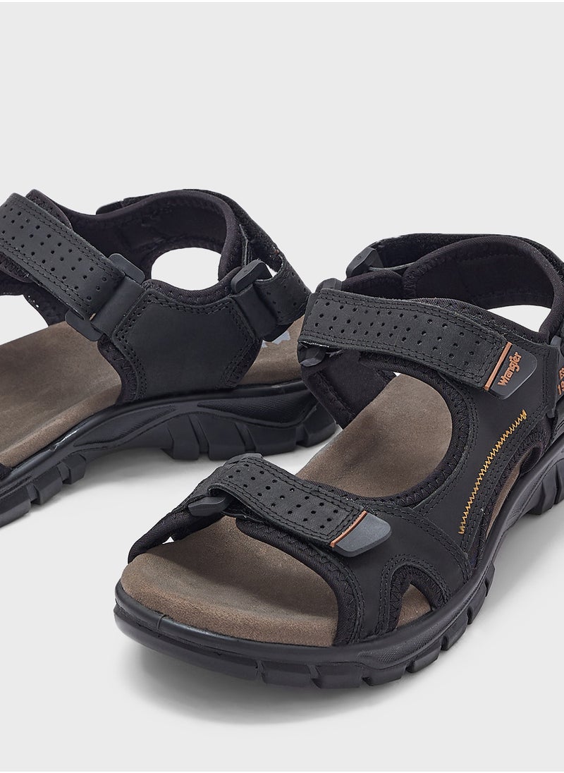 رانجلر Reef Slip Ons Sandals  - Image 4