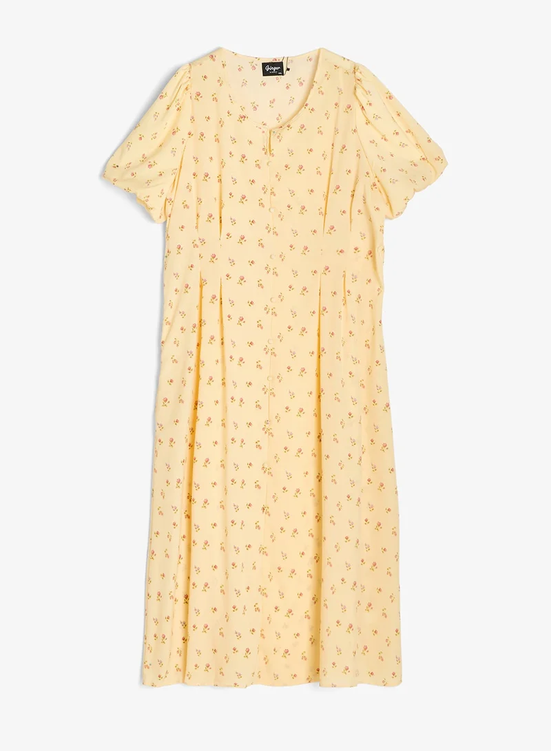 جينجر بلس فستان صيفي بطبعات زهور صغيرة