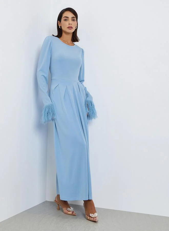 ستايلي فستان سهرة ميدي بأساور ريش