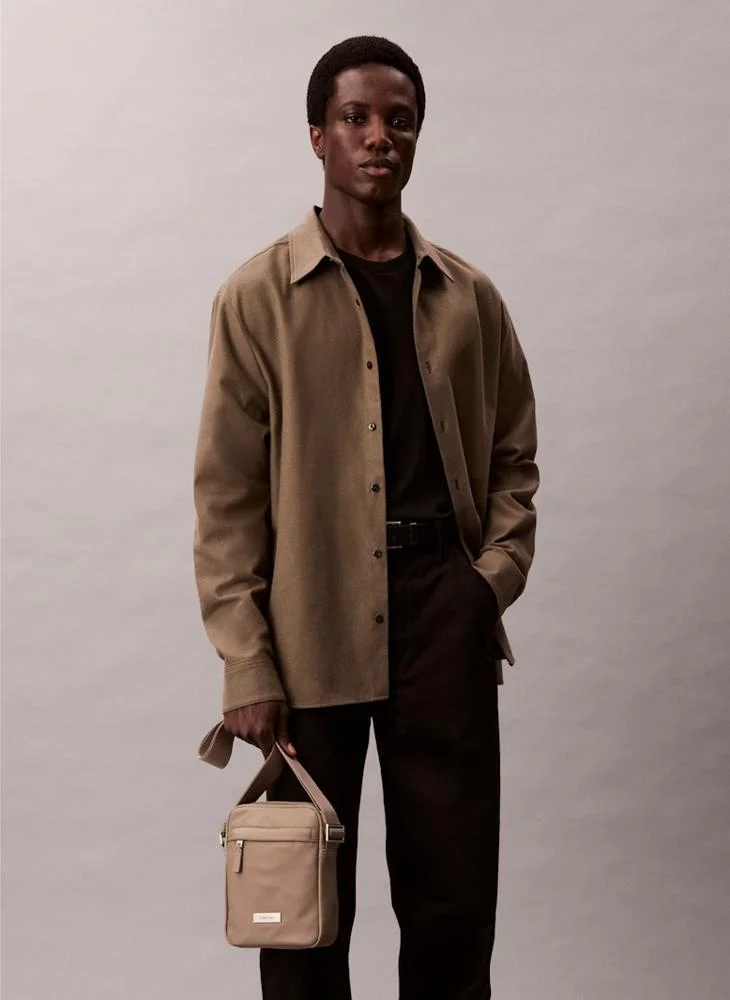 Calvin Klein Jeans Logo Messenger Bag