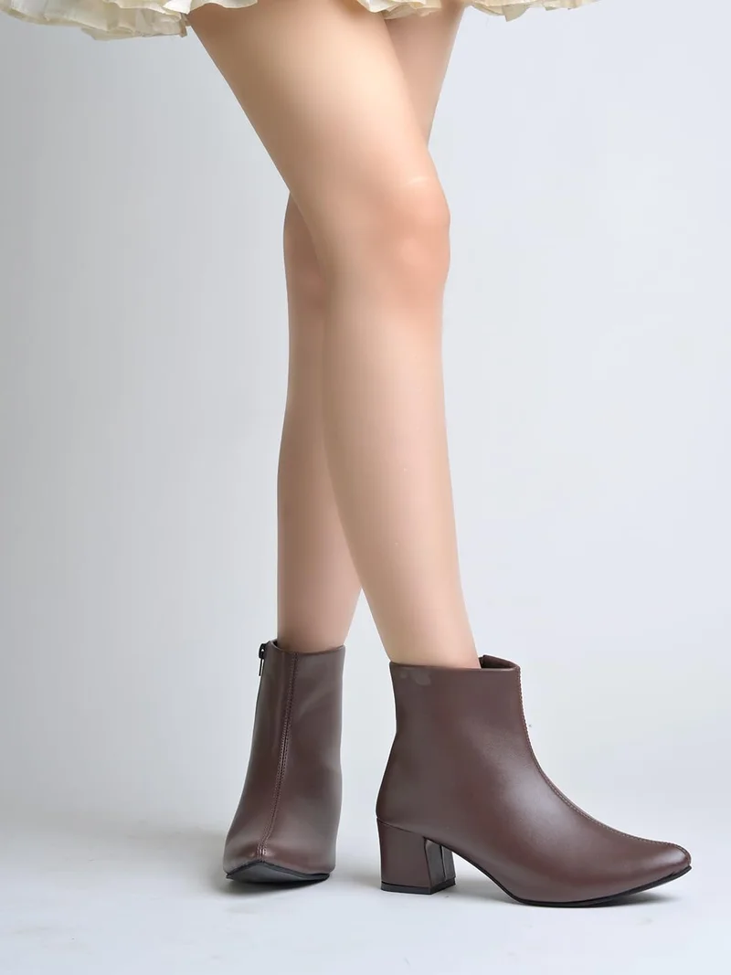شوتوبيا Shoetopia Women's Brown Ankle Boots – Faux Leather Pointed Toe Booties with Side Zip & Mid Block Heel for Work, Party & Everyday EU41