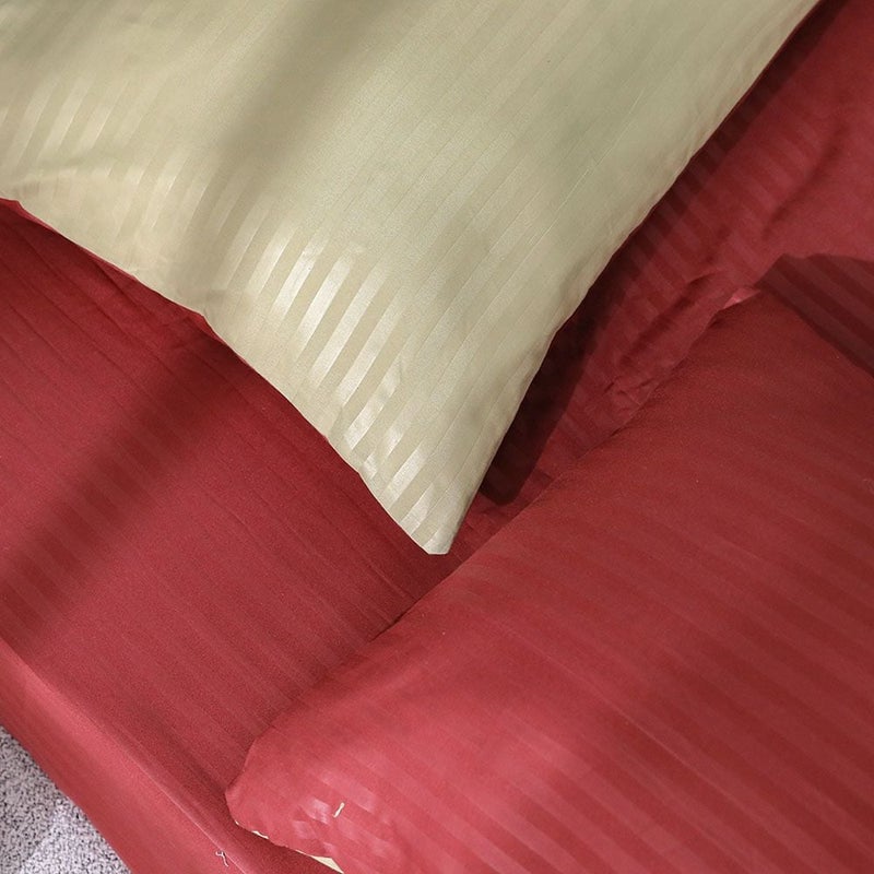 DANUBE HOME Urbane Reversible 4-Piece King Comforter Set All Season Ultra Soft Fluffy Lightweight Microfiber Bedding Set Maroon 230x260 cm - Image 3