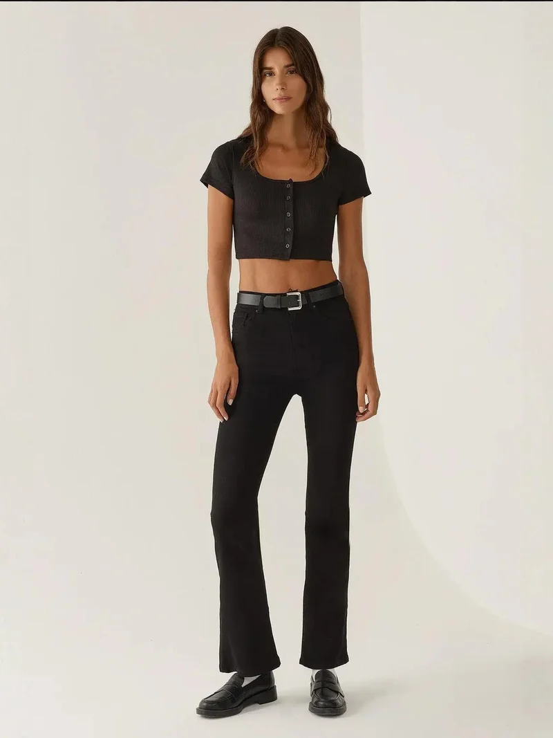 HICCUP Pool Collar Buttoned Crop Top