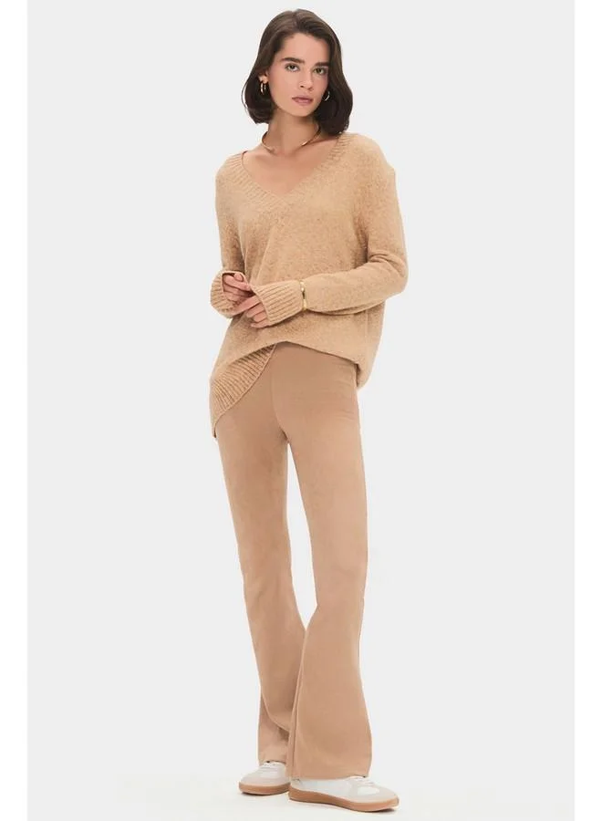 جون June Women Cotton Blend Wide Fit V-Neck Knitwear Sweater Mink