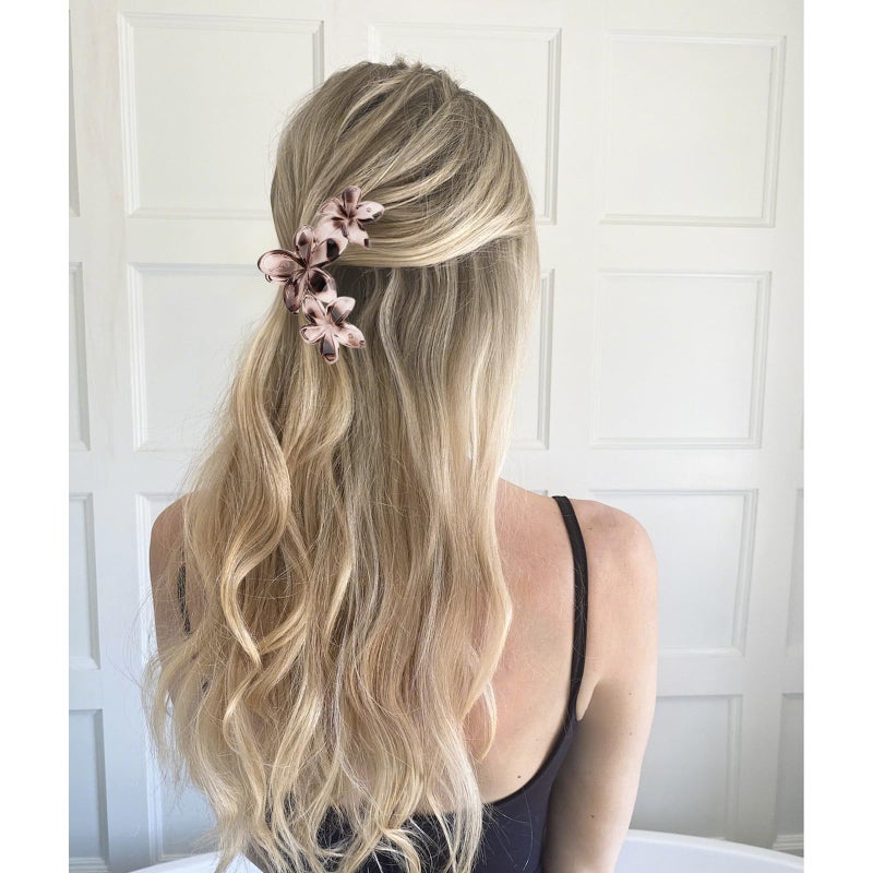 ANBALA 4Pcs Hair Claw Clips Flower Hair Clips French Jaw Clip Plumeria Flower Claw Clips for Women Girls (Leopard Print) - Image 5
