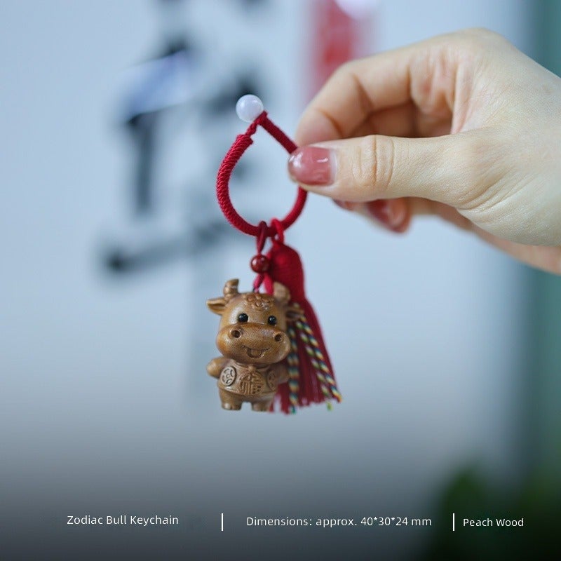 Cute Wood 12‑Zodiac Animal Keychain Pendant,Hand‑Carved Wooden Tassel Bag Charm Hanging Ornament Gift - Image 1