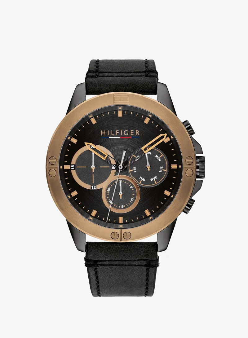 Leather Strap Chronograph Watch