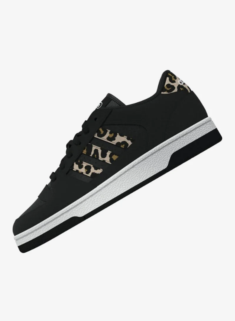 adidas حذاء كرة سلة نسائي أسود