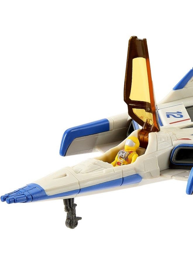 Generic - Disney Pixar Lightyear Hyperspeed Series Xl12 Spaceship & Buzz Lightyear Figure, 6.2 Inch Long Vehicle & 1.25 Inch Figure, Toy 4 Years & Up - Image 1