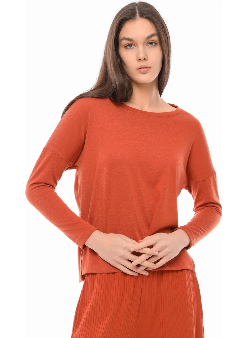 Defy'S Women's Slit Detail Long Sleeve T-Shirt