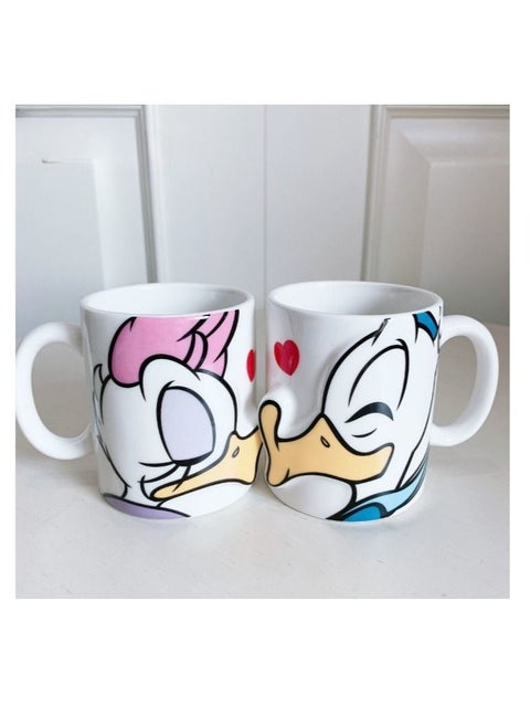 Couple Mugs Of Character Donald Duck