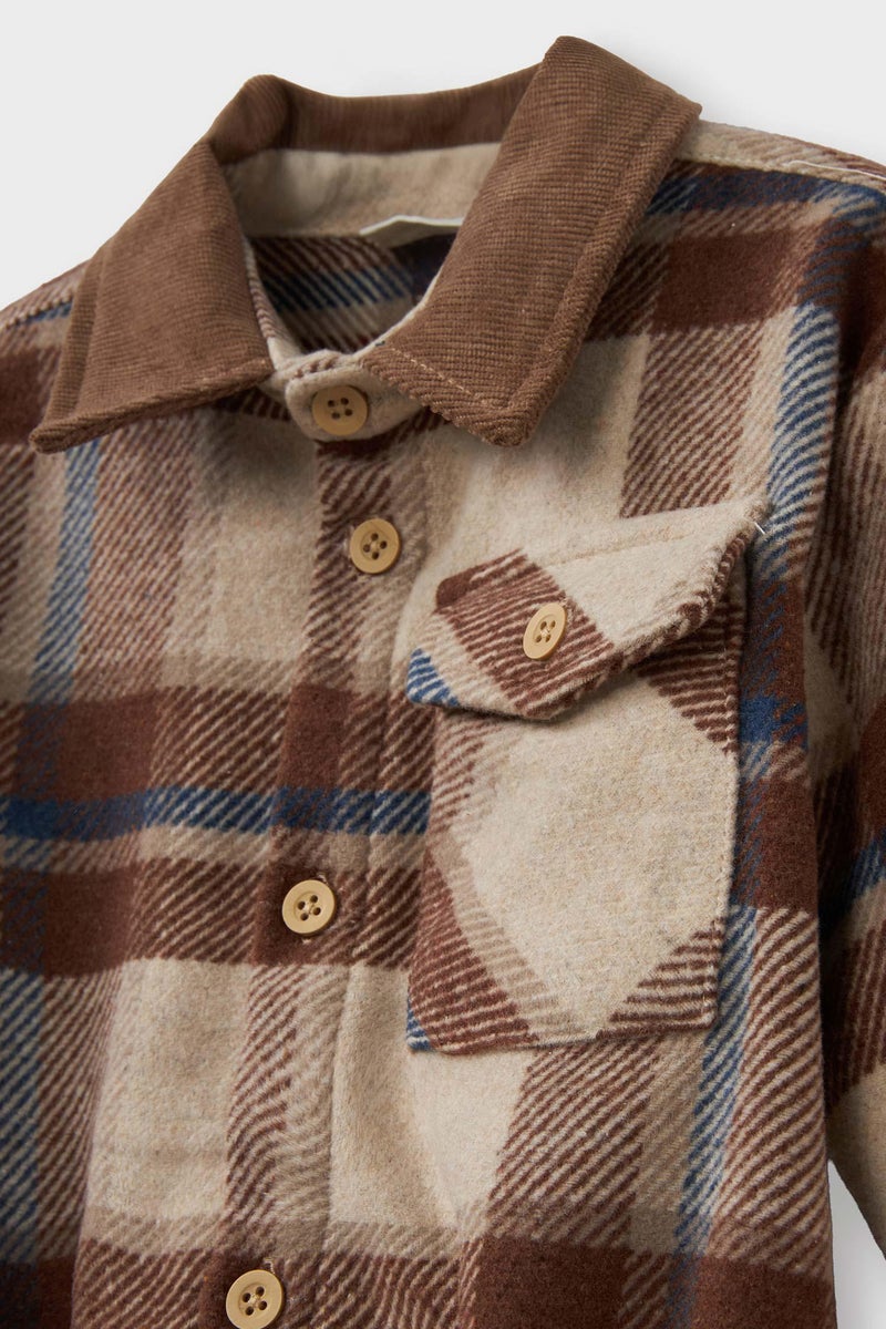 ديفاكتو قميص للأولاد الصغار بقصّة عادية وأكمام طويلة ورقبة قميص - Image 3