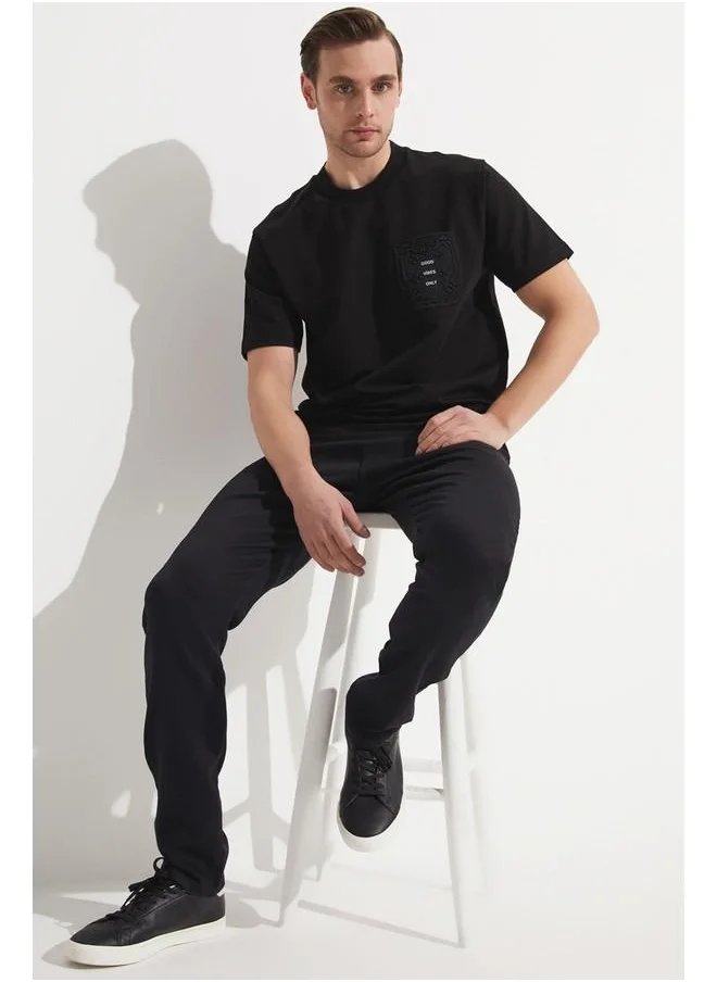 جون June Exclusive Men Regular Fit Textured Trouser Black