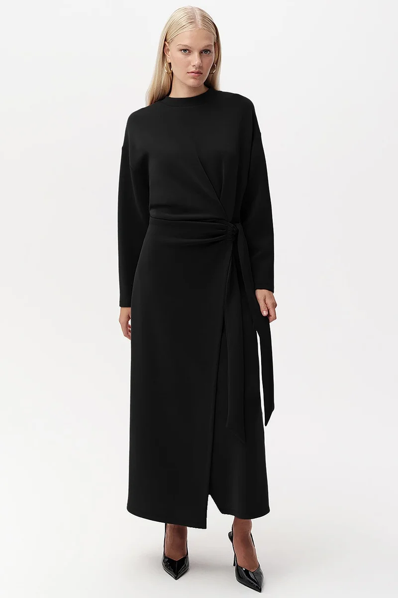 EXQUISE Crew Neck Tie Detail Regular Midi Dress
