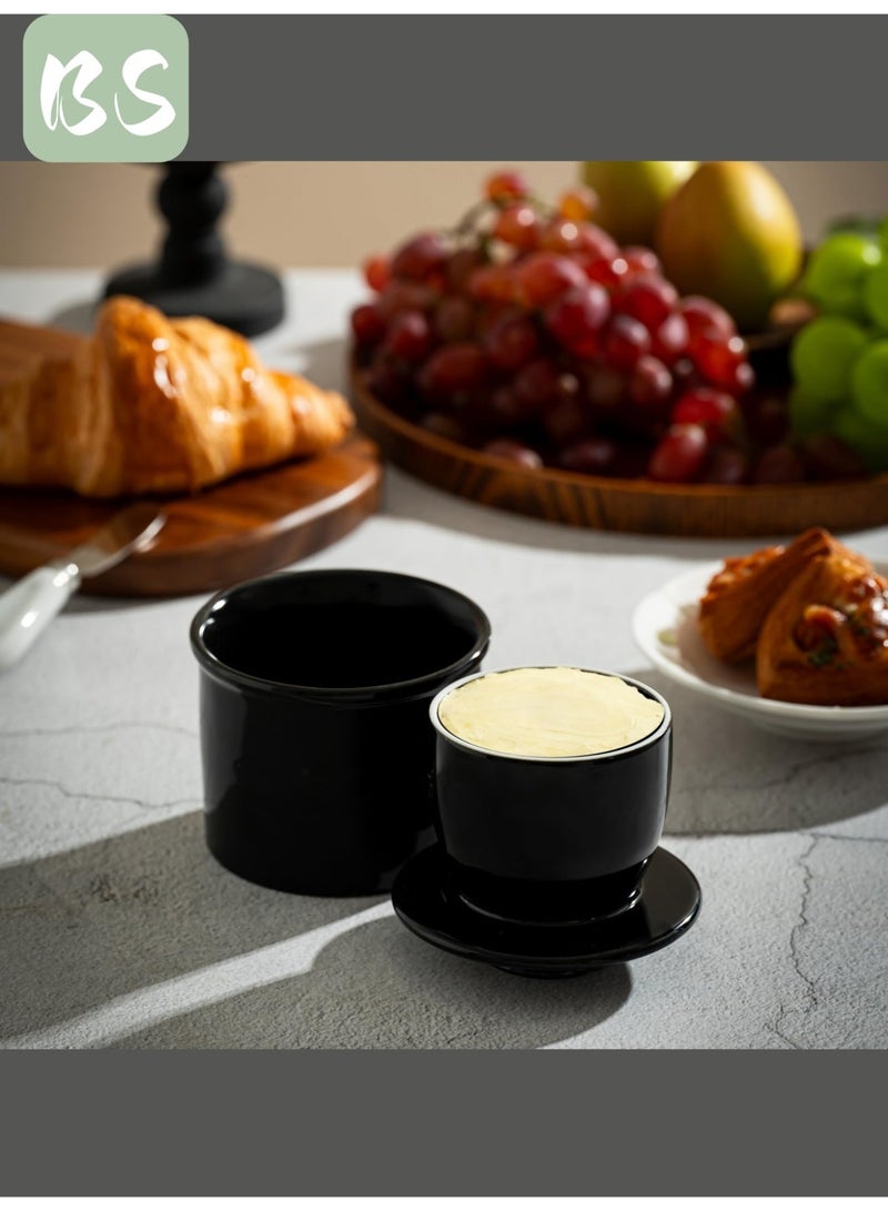 بي إس وعاء زبدة سيراميكي بغطاء | تصميم كلاسيكي لامع على شكل جرس | مادة سيراميكية عالية الجودة للسلامة والمتانة | تقنية مقاومة للماء تحافظ على الزبدة طازجة وقابلة للدهن | سهل الاستخدام مع جميع أنواع الزبدة | سهل التنظيف والصيانة | أسود - Image 3