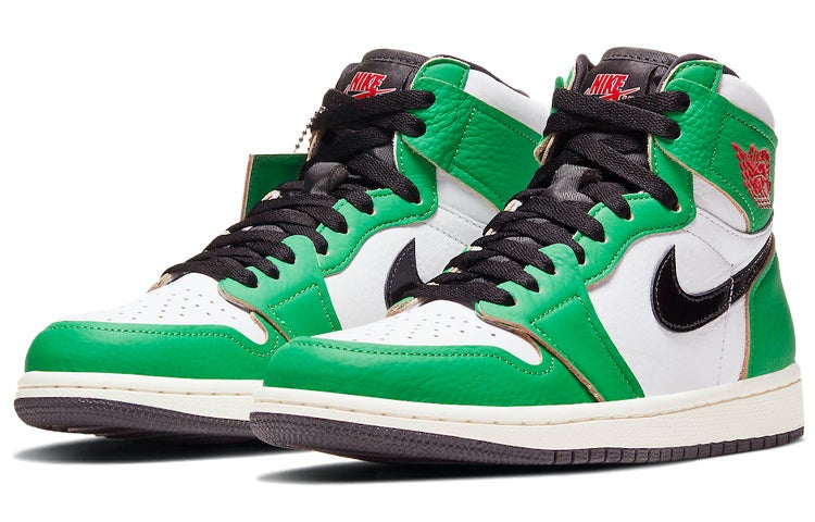 Jordan (WMNS) Air Jordan 1 Retro High OG 'Lucky Green' - Image 3