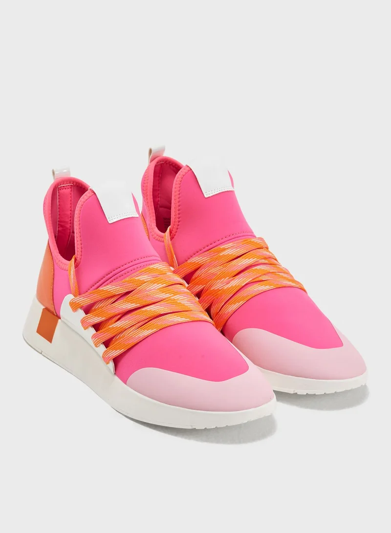 STEVE MADDEN Shady Low-Top Sneakers