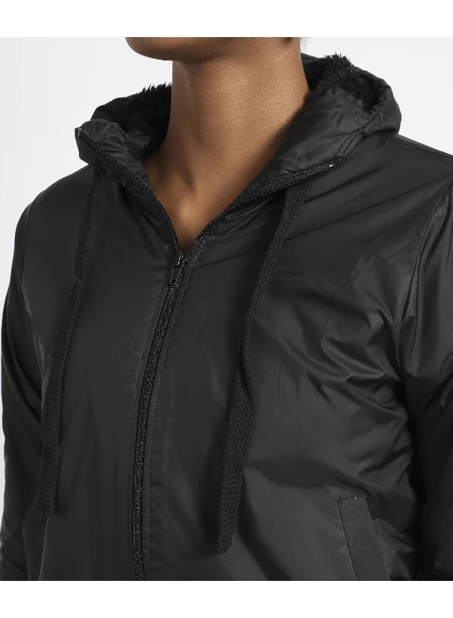 كامبوس سوترا سترة نسائية سوداء بسحاب أمامي مع حاشية مضلعة