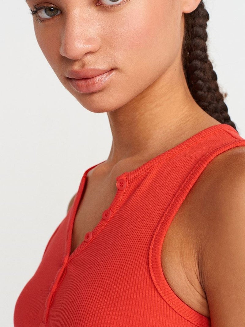 DILVIN Women's Ribbed Crop Blouse With Buttons - Image 3