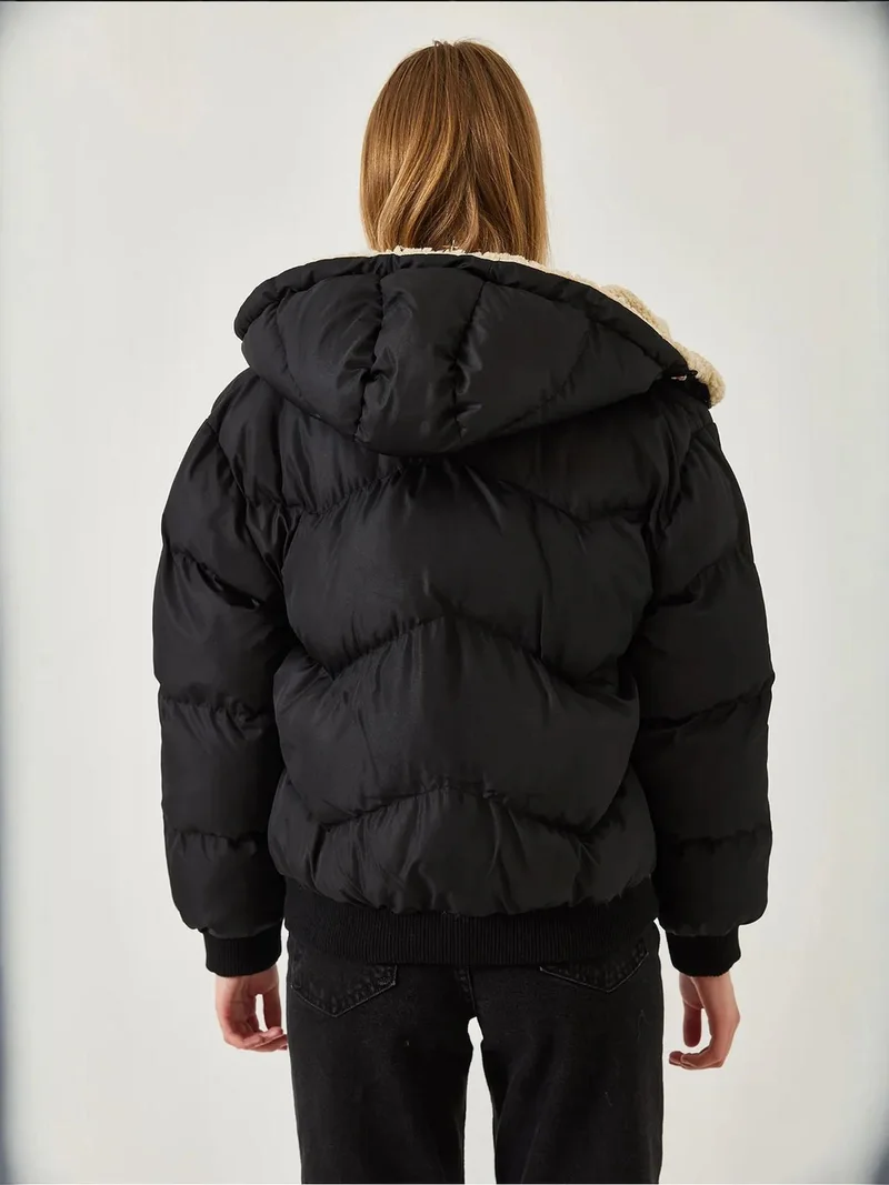 Bianco Lucci LUCCI Hooded Thick Faux Leather Puffer Jacket
