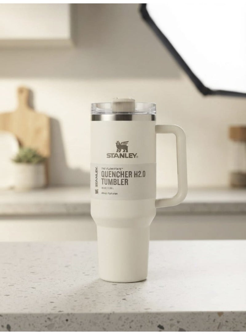 Stanley Stainless steel thermal mug with handle and straw – practical design for keeping things hot or cold - Image 4