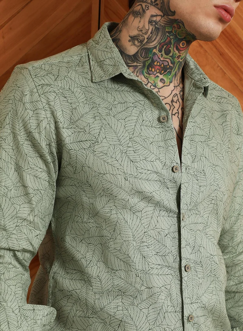 Campus Sutra Men's Light Green Leaf Pattern Slim Fit Shirt