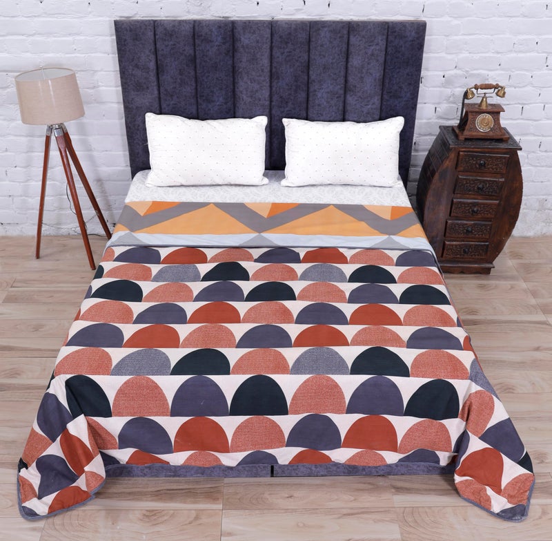 AAZEEM Microfiber Double Dohar |AC Blanket | Light Weight Soft Blanket|90 X 90 Inches| - Image 1