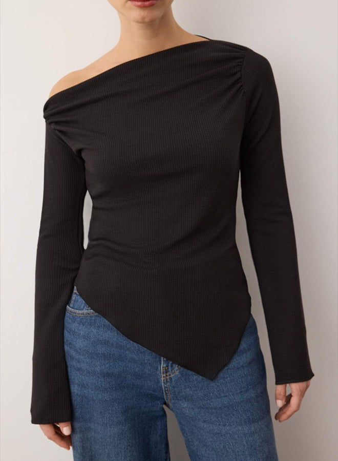 trendyol Black Draped Boat Neck Asymmetric Flexible Long Sleeve Knitted Blouse - Image 3