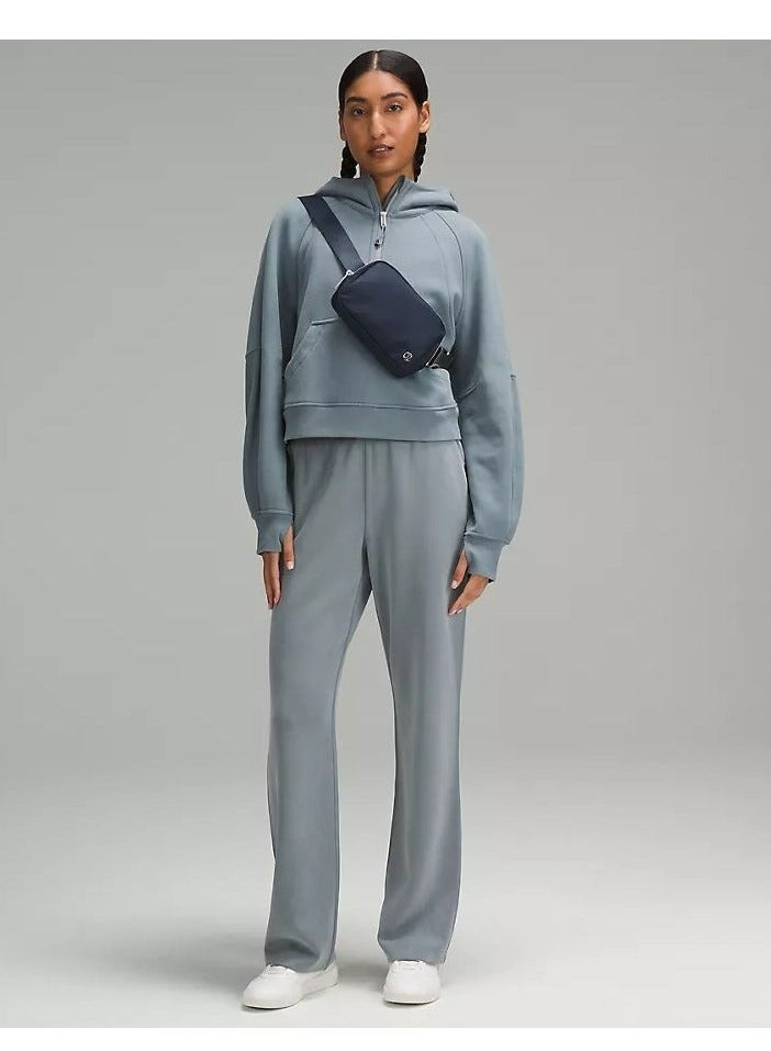 Lululemon Everywhere Belt Bag, Compact Crossbody Bag with Zippered Pockets, Exterior Pocket, and Interior Essentials Storage for On-the-Go Convenience - Image 2