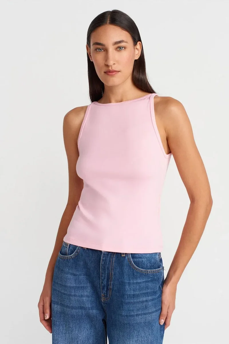 DILVIN Ribbed Halterneck Slim-Fit Blouse