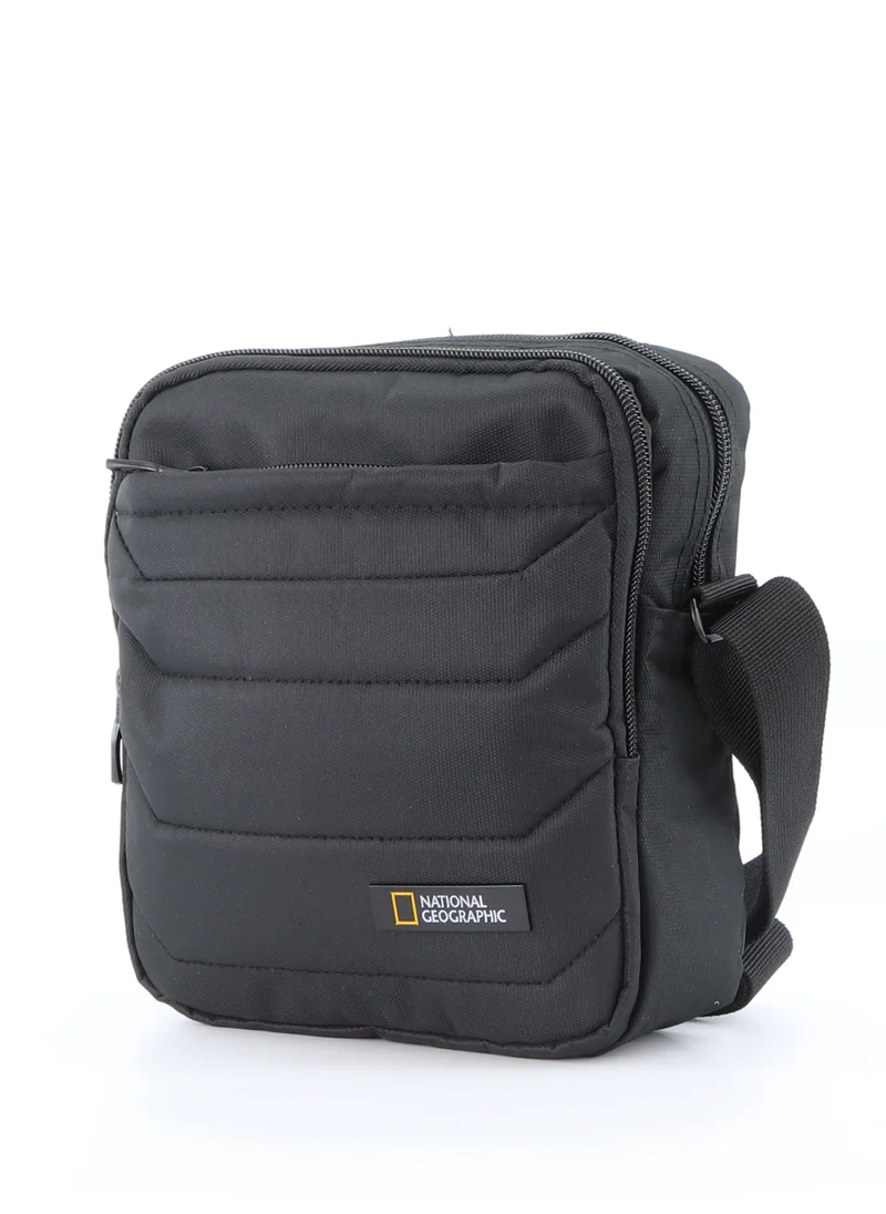 ناشيونال چيوغرافيك National Geographic Pro Utility Bag Black - Durable Everyday Shoulder Bag for Men and Women, School Travel College Office University Business Bag